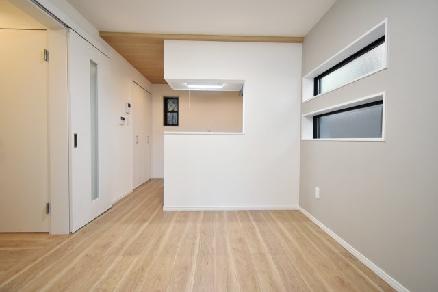 グランメール鳴尾町の内装|別部屋イメージ