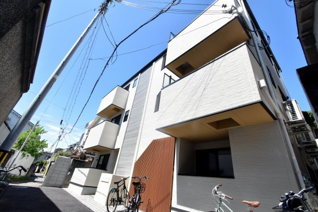 グランメール鳴尾町の外観