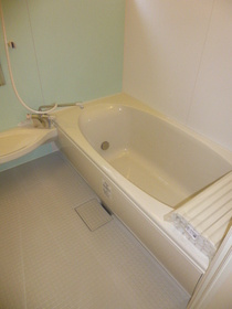 ドミール芦屋 戸建ての浴室|お風呂で日々の疲れを落としましょう