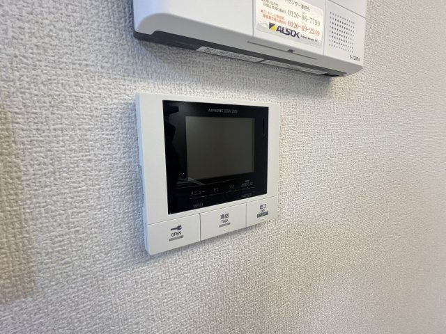 【セキュリティ】 | Ｃｏｃｏｏｎｉａ | モニター付きインターホンです