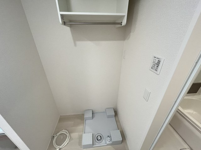 【その他】 | Ｃｏｃｏｏｎｉａ | 洗濯機置場です
