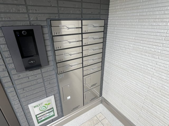 【その他共用部分】 | Ｃｏｃｏｏｎｉａ | 共用ポストです