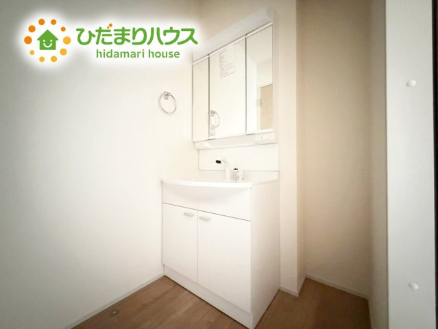 いわき市常磐下船尾１期　新築戸建　3号棟の独立洗面台|シンプルで使い勝手の良い独立洗面台！