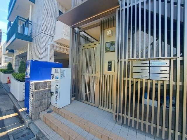 グリーンパーク恵比寿南のエントランス|エントランス
