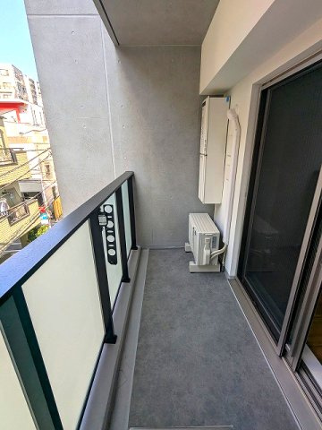 ライトハウス元浅草の設備|3Fバルコニー、洗濯物干せます