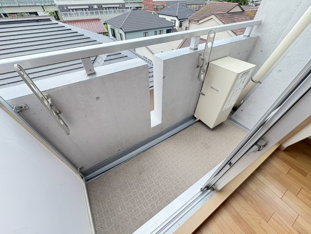 ザ・ヒルズ・市川のバルコニー