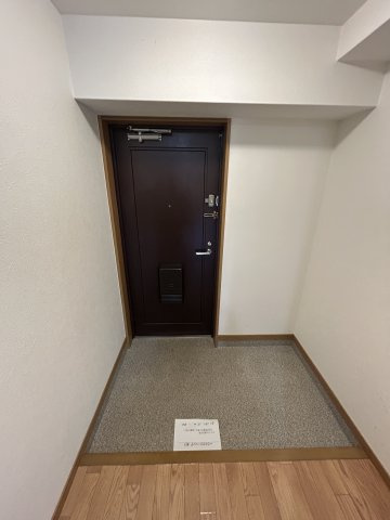 ウィステリア武庫之荘の玄関