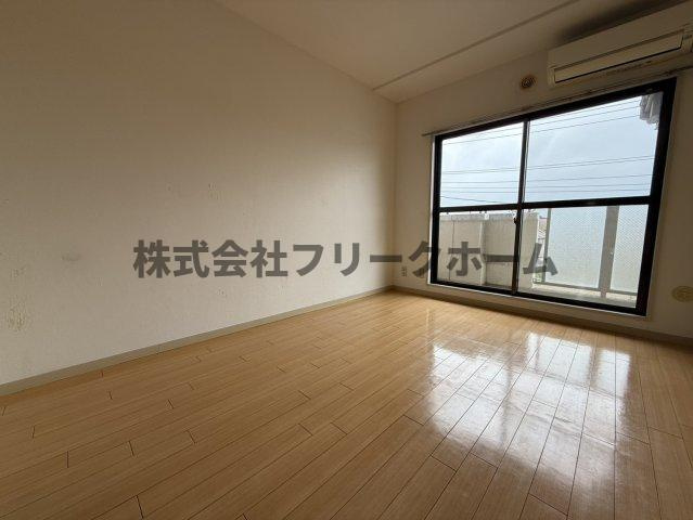 三鷹市北野２丁目の賃貸マンションの寝室