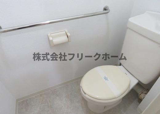 三鷹市北野２丁目の賃貸マンションのトイレ
