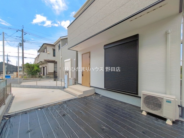 野田市柳沢新田01期　新築戸建　1号棟の玄関