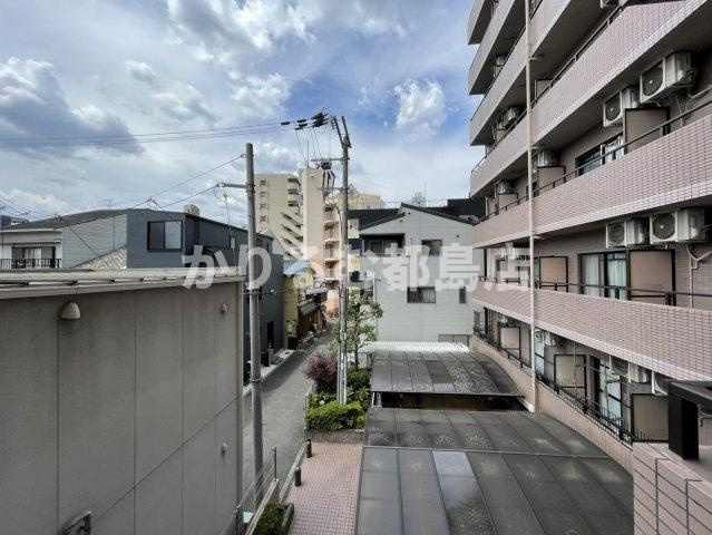 楠青山ビル別館の展望
