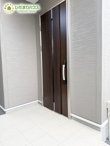 野田市柳沢新田01期　新築戸建　2号棟の玄関|是非一度、ご家族そろってご内覧ください♪					
