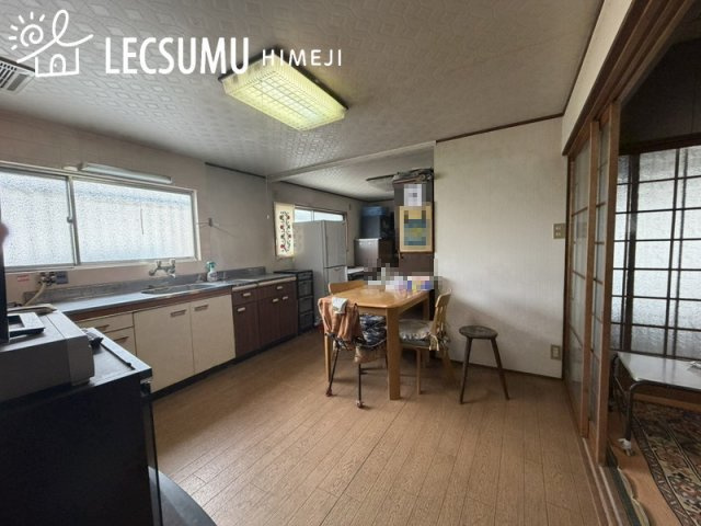 姫路市飾磨区妻鹿/中古戸建のキッチン