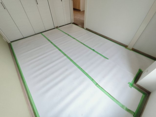 関口ビルの洋室