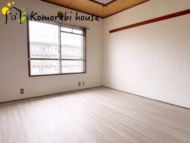 東新井団地23号棟の洋室|きれいな洋室です