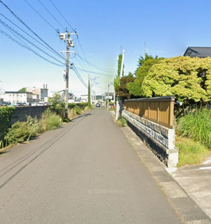 【前面道路含む現地写真】 | 大館市御成町３丁目・中古住宅