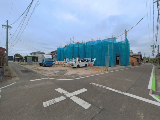 仲介手数料無料）一宮市萩原町林野２８番Ｂ棟の前面道路含む現地写真|前面道路含む現地写真です