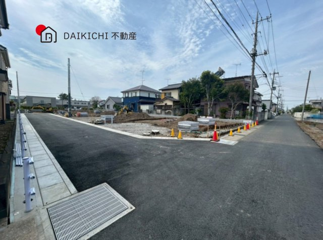 【前面道路含む現地写真】 | 加須市南町　新築戸建　全5棟　5号棟
