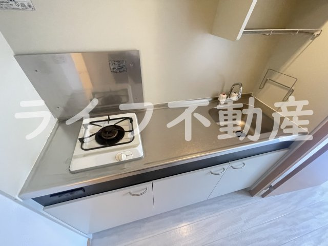 メゾンドゥ長瀬のキッチン|きれいなキッチンです
