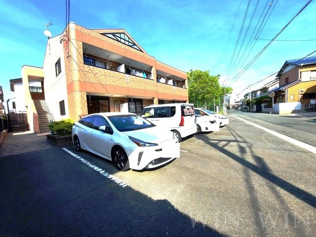 ラ・カサミアの駐車場