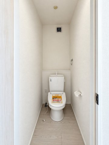 久留米市高良内町の新築一戸建のトイレ
