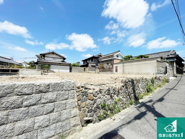 高槻市富田町　第1期　売土地の外観|周辺は落ち着いた街並みの住宅地！子育てがしやすい住環境です！現地でしかわからない事もございます。是非一度ご覧ください。
