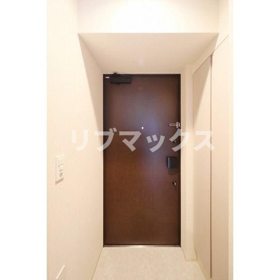 【玄関】グランカーサ横濱石川町 