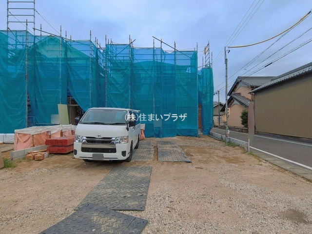 仲介手数料無料）一宮市萩原町林野２８番C棟の前面道路含む現地写真