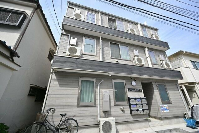 リッシェル北千住の外観