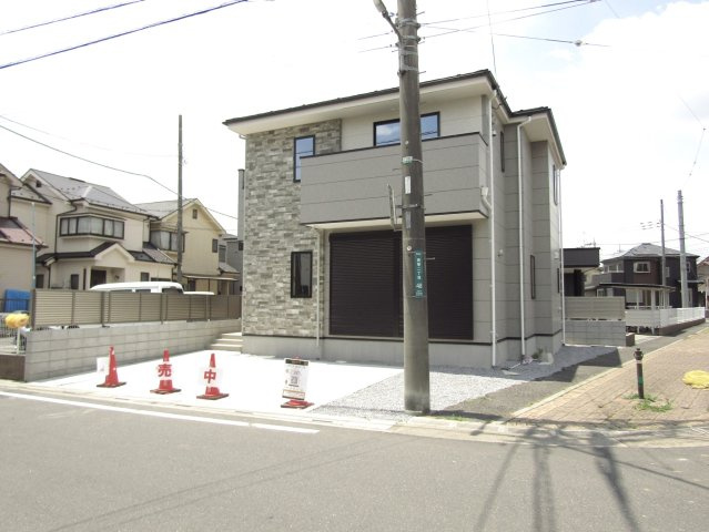 草加市長栄2丁目 新築分譲住宅 全3棟 1号棟の外観