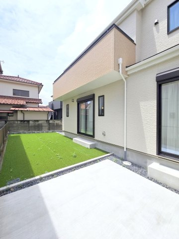 羽村市川崎2丁目　新築戸建の庭