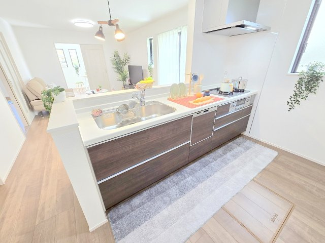 羽村市川崎2丁目　新築戸建のキッチン