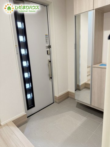 野田市柳沢新田01期　新築戸建　3号棟の玄関
