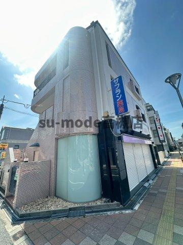 高槻駅前貸家
