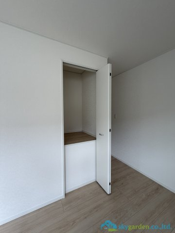 厚木市愛名第10　新築戸建　全3棟2号棟の収納