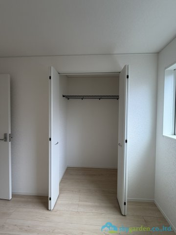 厚木市愛名第10　新築戸建　全3棟2号棟の収納