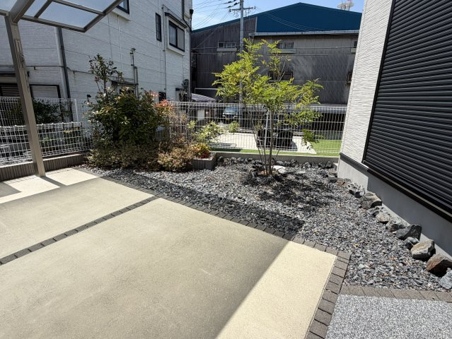 岸和田市岸城町戸建の庭