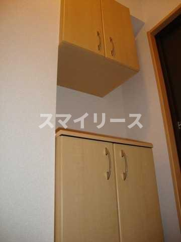 葉山レジデンスの玄関