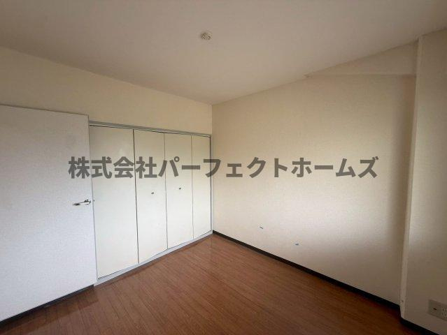 Belong枚方東1番館の洋室|きれいな洋室です
