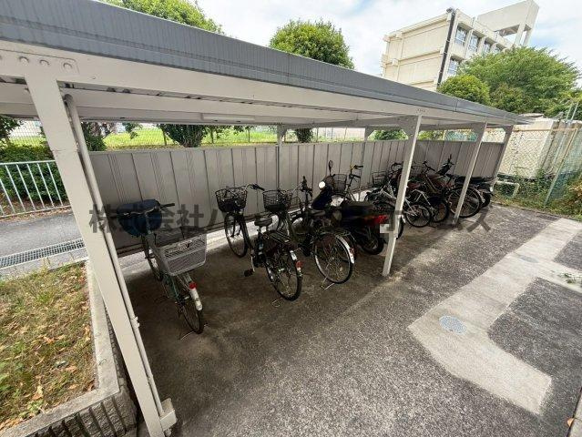Belong枚方東1番館の設備|自転車・バイク置場