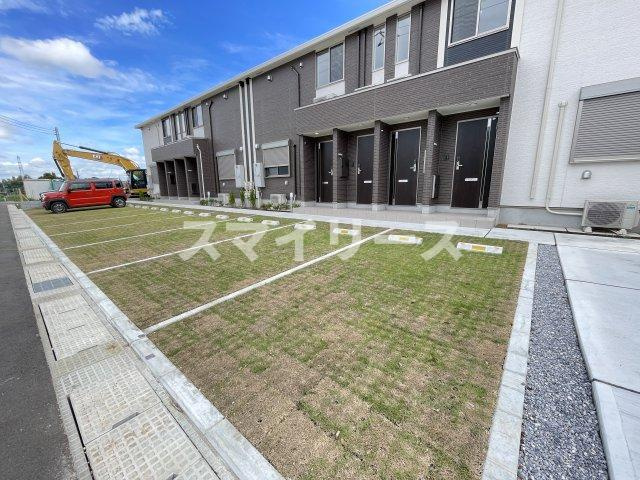 フロレゾン柏～Floraison Kashiwa～の駐車場