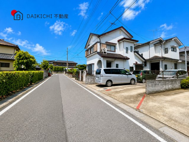【前面道路含む現地写真】 | 行田市棚田町1丁目　中古戸建