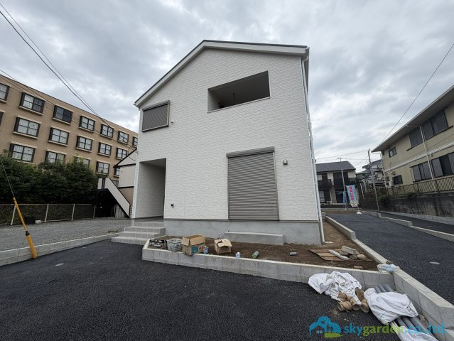 厚木市愛名第10　新築戸建　全3棟1号棟