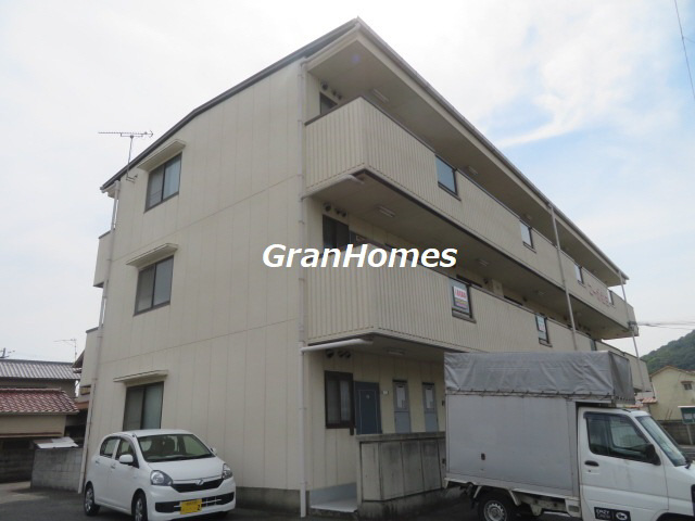 姫路市八代宮前町の賃貸マンション