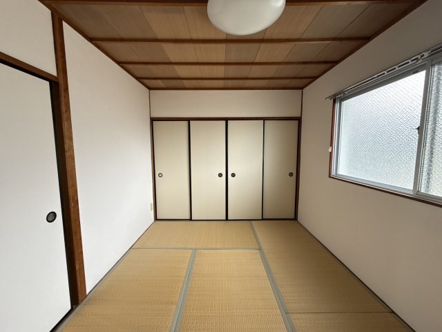 三景コーポの寝室