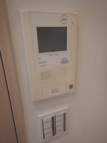 Lavilio錦糸町Bellgradeの防犯設備|TVモニター付きインターホン
