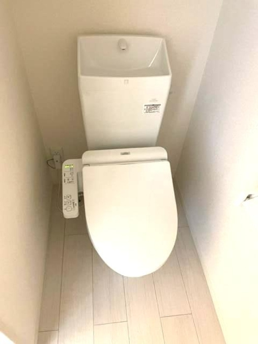 セジュール西台４のトイレ