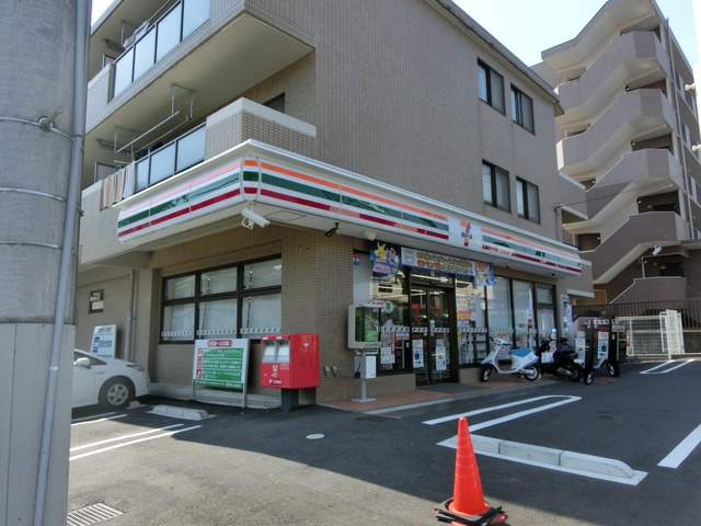 ルミエール・アイユーＤ棟のその他|セブンイレブン横浜阿久和西店