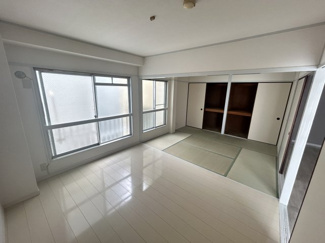 【寝室】 | 三ツ川マンション
