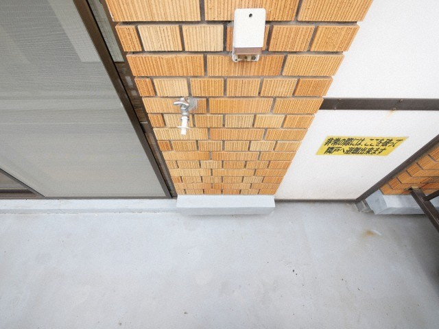 大阪市都島区東野田町１丁目の賃貸マンションのバルコニー